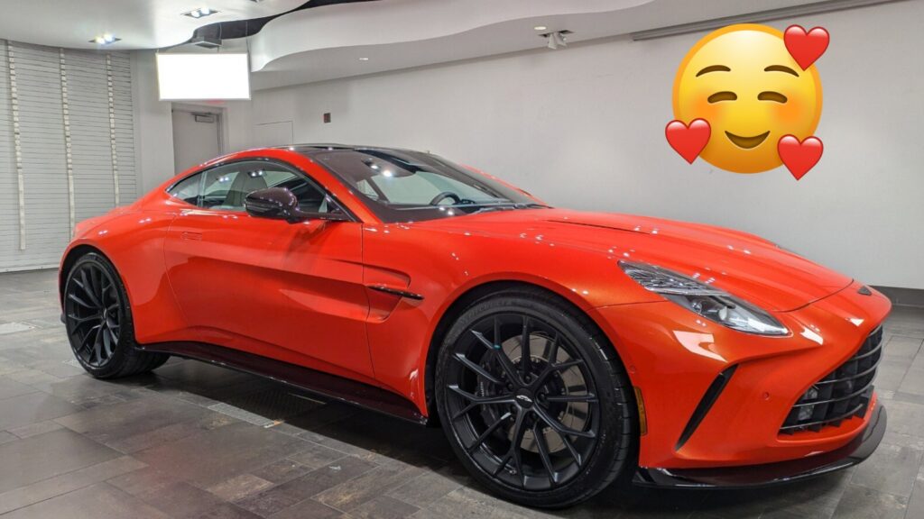 Aston Martin Vantage S